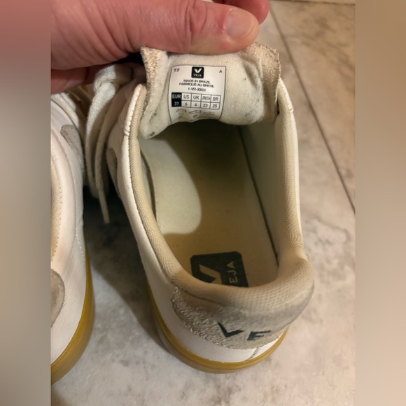 Veja Campo Sneakers in White/Natural - Picture 7 of 12